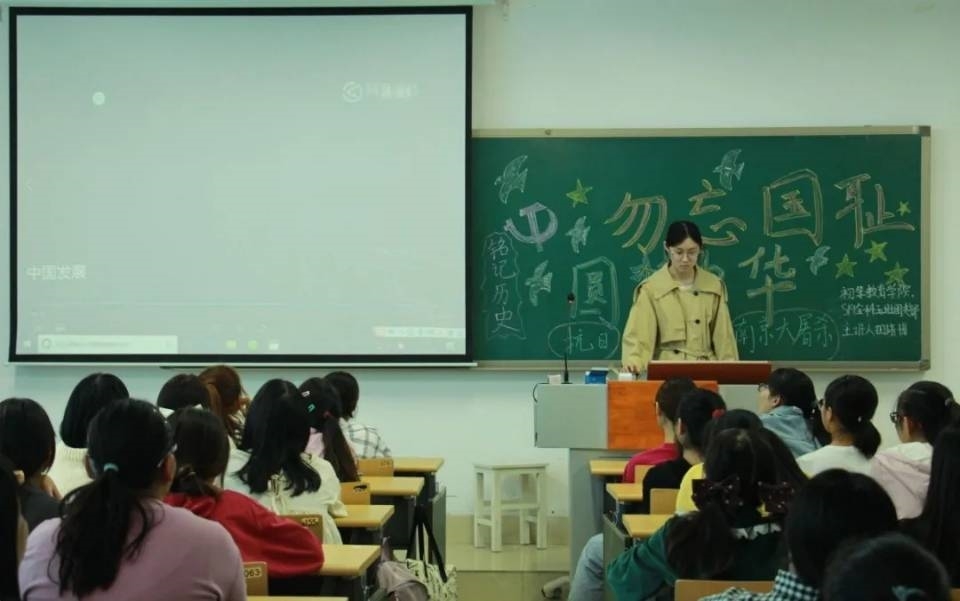 C67190825B2306FABDA2C95919F49EEF.jpg C67190825B2306FABDA2C95919F49EEF.jpg