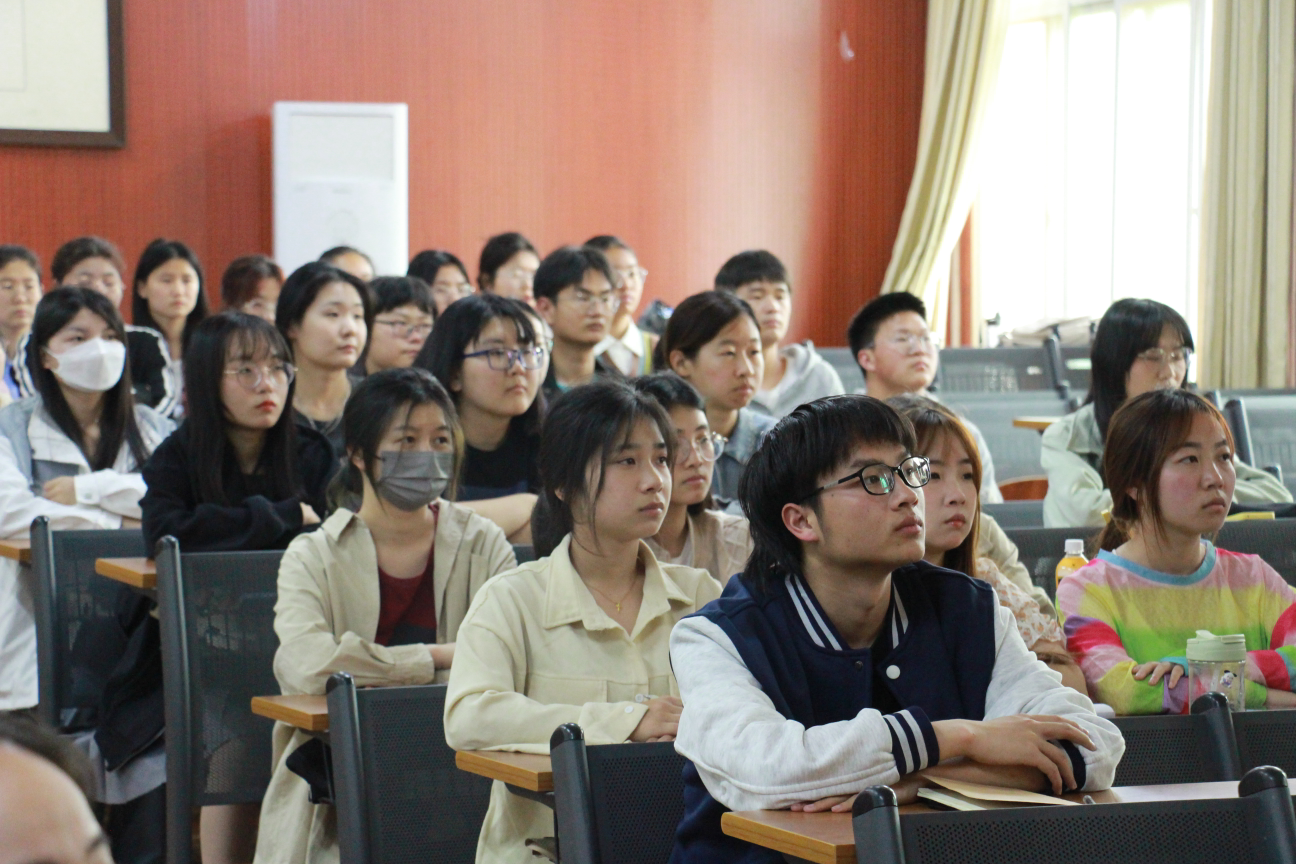 联想截图_20221217150914.png 联想截图_20221217150914.png