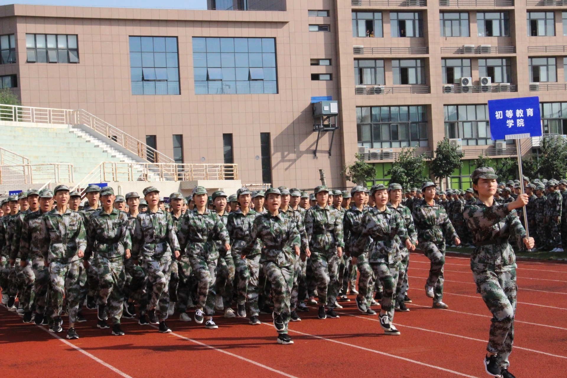 IMG_8572.JPG IMG_8572.JPG