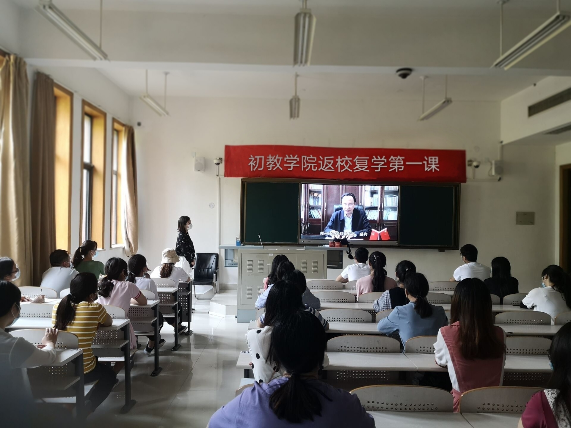 c55ea46682667cc4e36a6726ab960d7.jpg c55ea46682667cc4e36a6726ab960d7.jpg