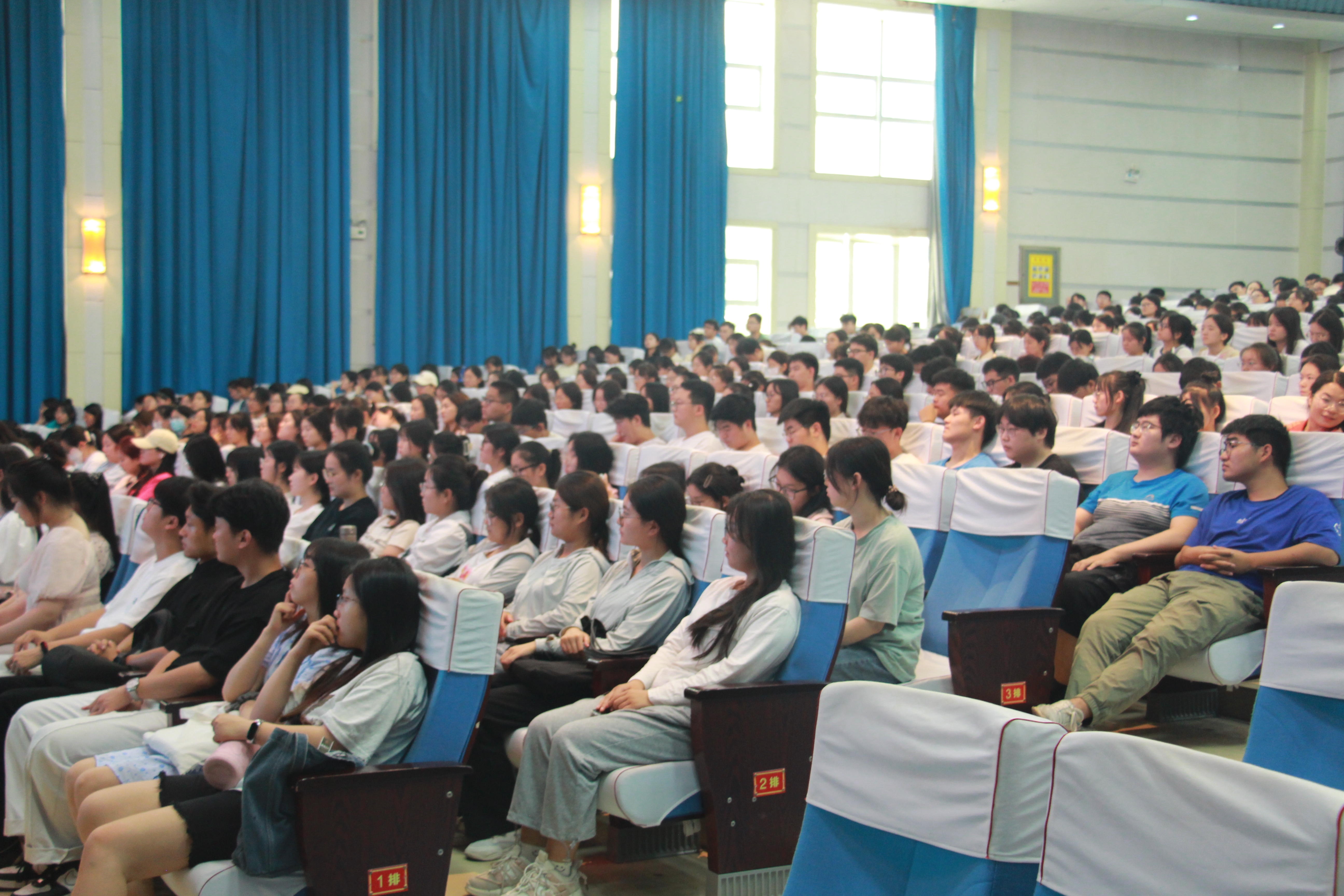 IMG_3747.JPG IMG_3747.JPG