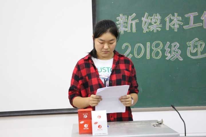 4C0B56FB0098043B458A857E1BA9C0B5.jpg 4C0B56FB0098043B458A857E1BA9C0B5.jpg