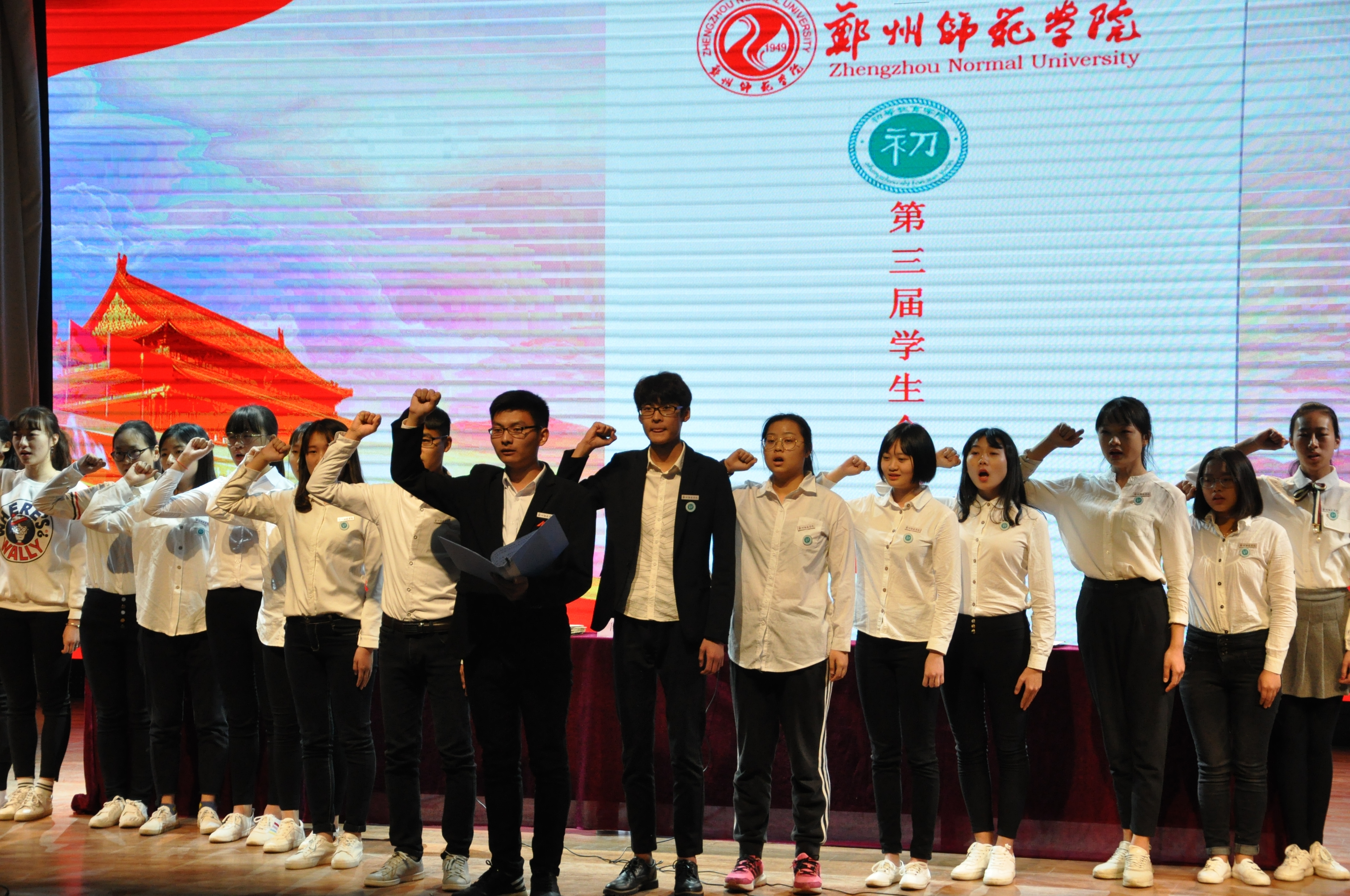 DSC_0513.JPG DSC_0513.JPG