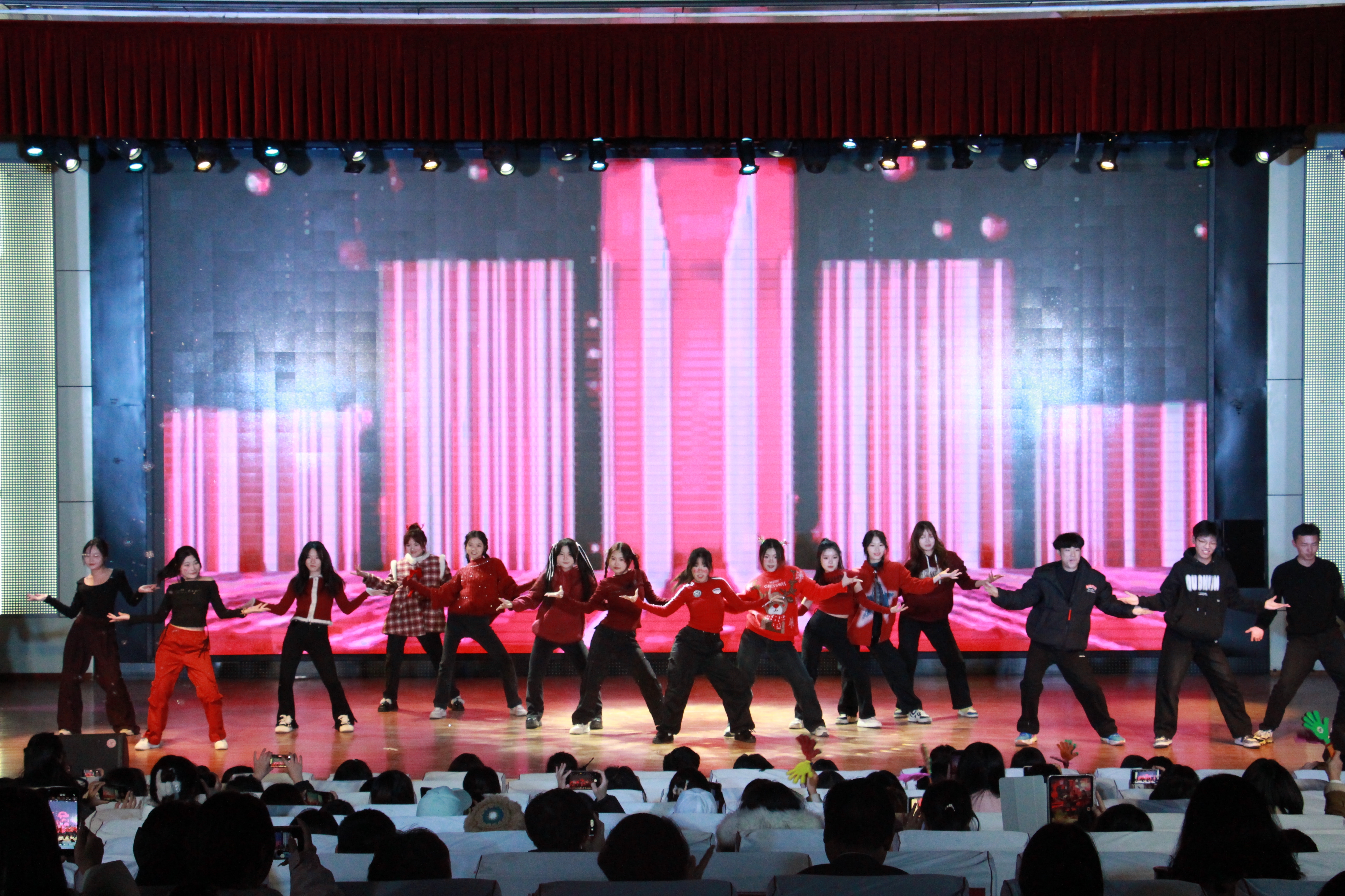 e84ca820f4c00f09d3ccaf8cdda543c.jpg e84ca820f4c00f09d3ccaf8cdda543c.jpg