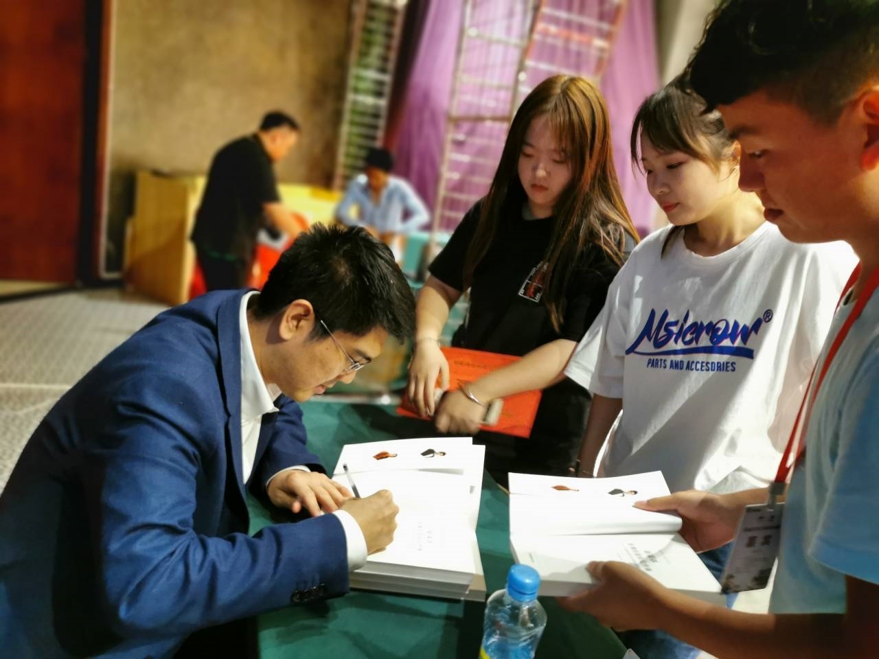 QQ图片20191014195342.jpg QQ图片20191014195342.jpg