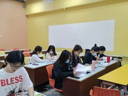 a3b59f544365817c52ad49550efe5982_.jpg a3b59f544365817c52ad49550efe5982_.jpg