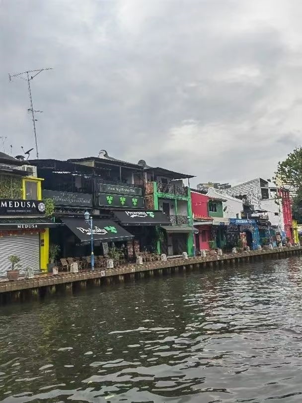 877d28ef2bd1319ef45cf9ae63c395a.jpg 877d28ef2bd1319ef45cf9ae63c395a.jpg